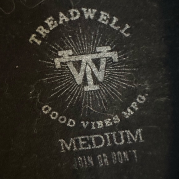 Treadwell clothing graphic tee - men’s m - Picture 2 of 3
